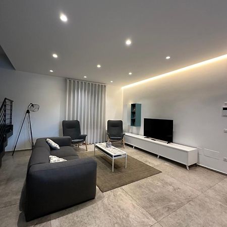 Il Cavaliere Bed And Breakfast Caserta Exterior foto